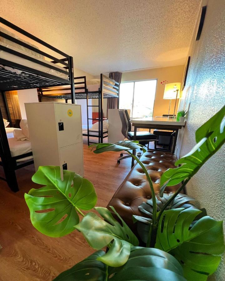 Bposhtels Charlotte Hostel Eksteriør bilde