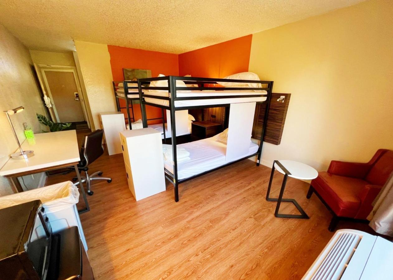 Bposhtels Charlotte Hostel Eksteriør bilde