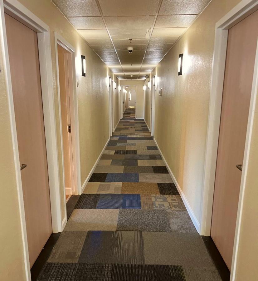 Bposhtels Charlotte Hostel Eksteriør bilde